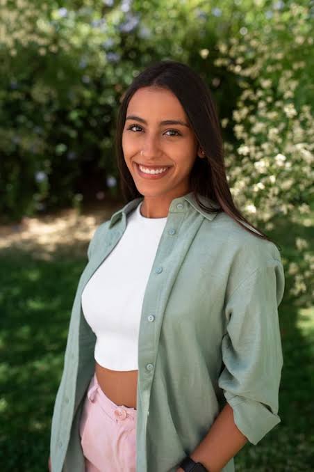 <em>Catalina Marchant - Compradora de Facebook</em>